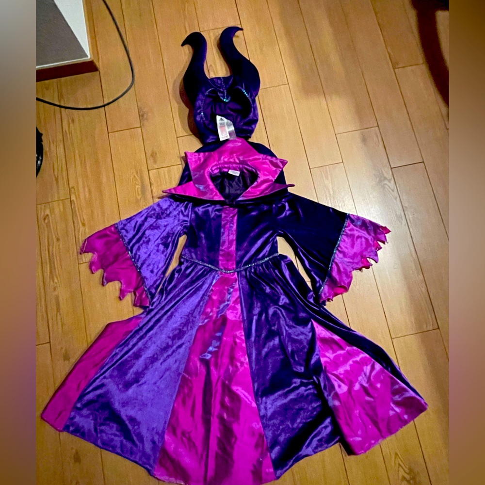 Maleficent kids costume size 5/6